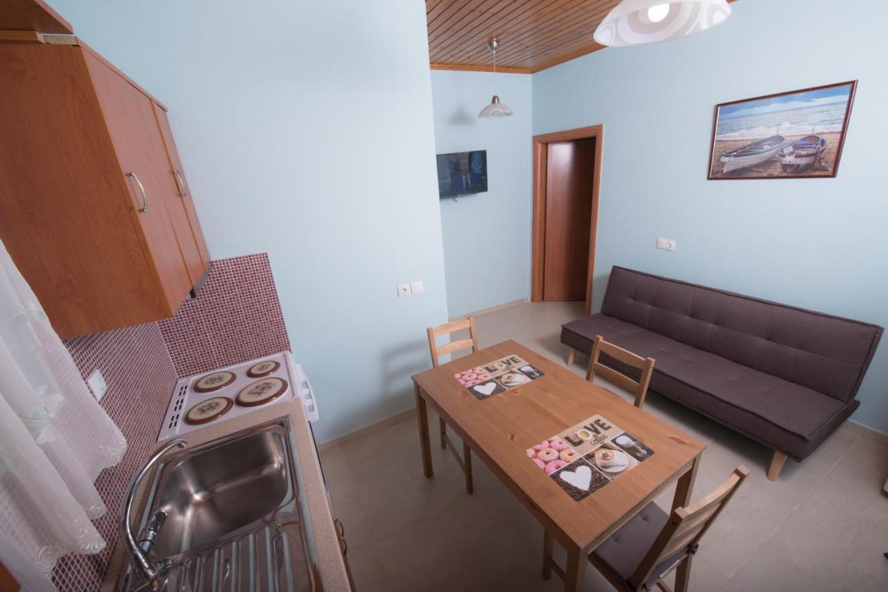 Πέτρινο Σπίτι Hotel Lazaráta Eksteriør billede